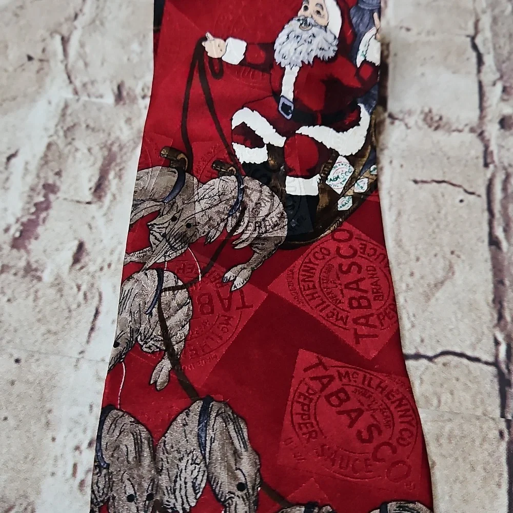 Tabasco‎ Santa shrimp prawns crayfish pulling sleigh Christmas silk neck tie